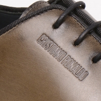 Cristiano Ronaldo anuncia marca de calçado 100% Made in Portugal