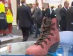 Industriais de calçado fazem sucesso em feira na Alemanha