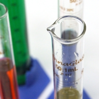 O que aconteceria com um imposto químico sobre os bens de consumo?