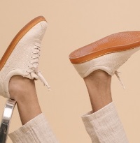 Native cria calçado 100% biodegradável