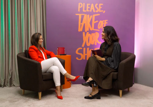 Novo episódio do podcast da APICCAPS com Florbela Silva