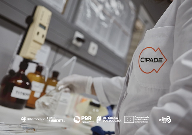 Dispersões aquosas para adesivos de base biológica