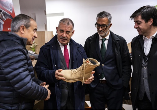 Governo acompanha setor do calçado