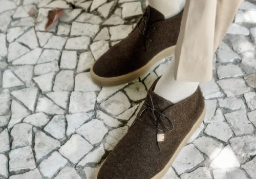 Mariano Shoes lança modelo de calçado masculino em Burel